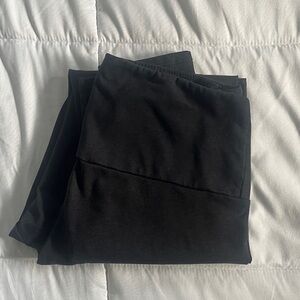 Onzie Charcoal Black Leggings